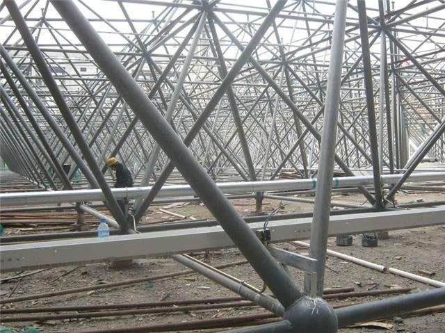 重庆盘点螺栓球网架对选材方面的4点要求